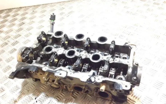 Land Rover Discovery 4 - LR4 Engine head 9X2Q6C064DA