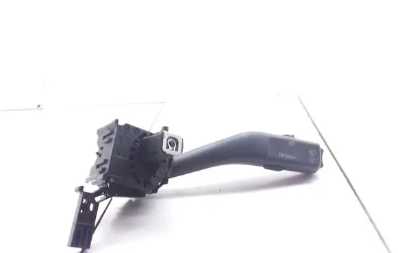 Skoda Octavia Mk2 (1Z) Wiper control stalk 1K0953519A 01203506