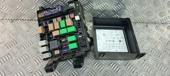 KIA Sportage Fuse box set 914553U514