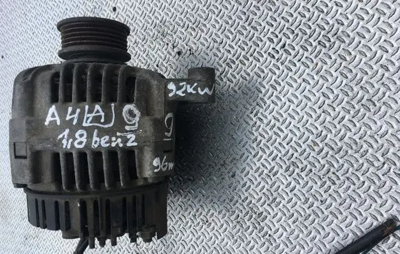 Audi A4 S4 B5 8D Generator/alternator