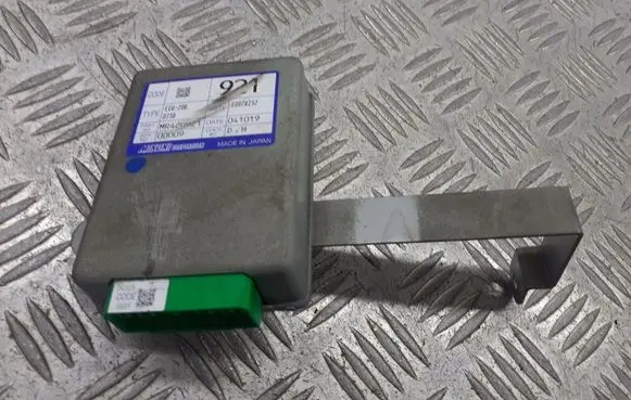 Mitsubishi Carisma Adblue control unit MR420921