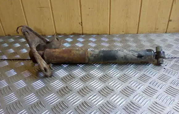 Mazda 6 Rear shock absorber/damper GJ5A28700B