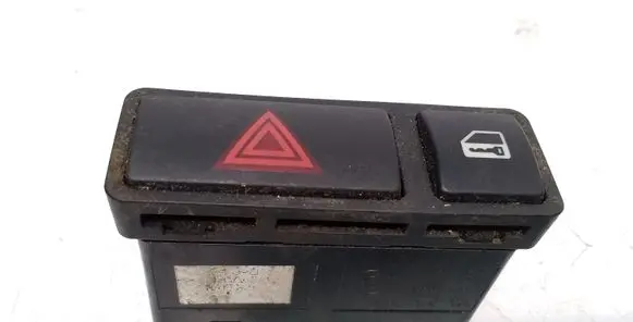 BMW 3 E46 Hazard light switch 8368920