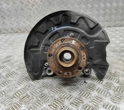 Skoda Octavia Mk3 (5E) Front wheel hub 5Q0407257A