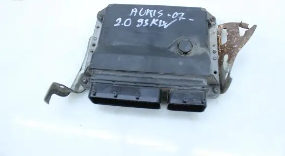 Toyota Auris 150 Engine control unit/module 8966102D91