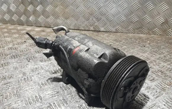 Volkswagen Golf IV Air conditioning (A/C) compressor (pump) 1J0820803g 8400294940