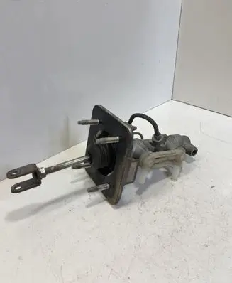 Toyota Prius (XW20) Clutch master cylinder 1320304110