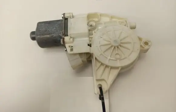 Front door window regulator motor