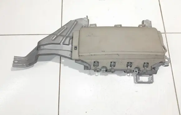 Toyota Camry Knee airbag NOCODE