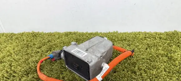 Tesla Model X Electric battery heater 1048941-00-e