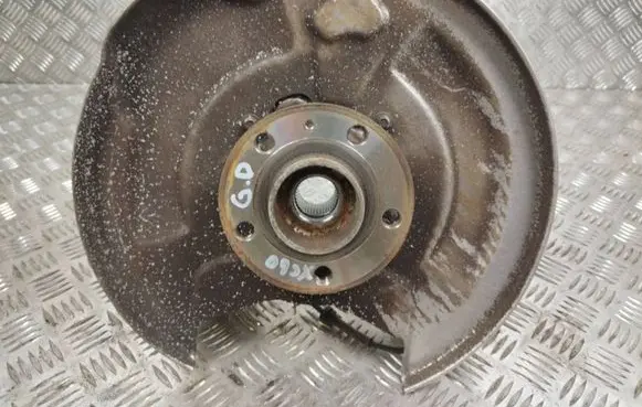 Volvo XC60 Rear wheel hub