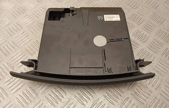Mercedes-Benz S W222 Dashboard storage box/compartment A2226804302