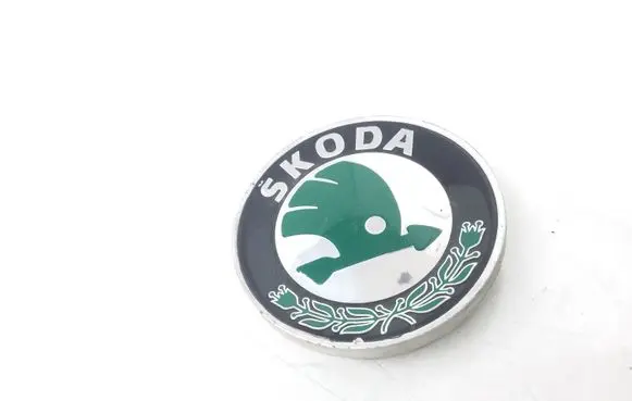 Skoda Superb B6 (3T) Original wheel cap 6U0601151L