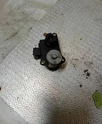 Hyundai Tucson JM Intake manifold valve actuator/motor 2838127400