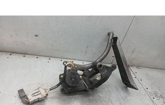 BMW 3 E46 Accelerator pedal position sensor 2245690