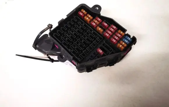 Audi A6 S6 C5 4B Fuse box set 8d1941824