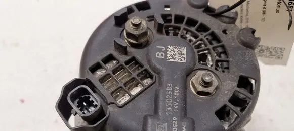 Opel Insignia A Generator/alternator 13502583 10G29