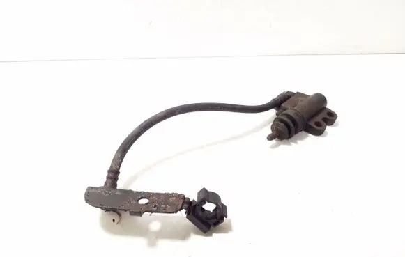 Clutch slave cylinder