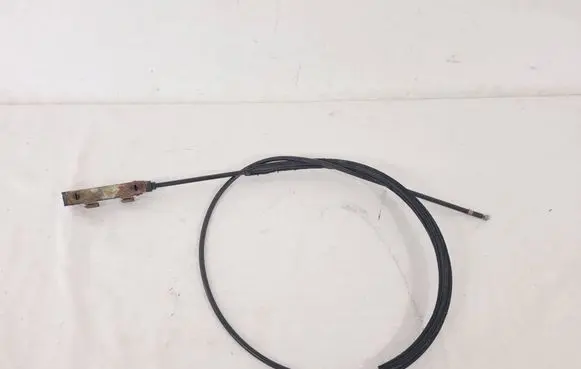 Volkswagen PASSAT B7 Engine bonnet/hood lock release cable