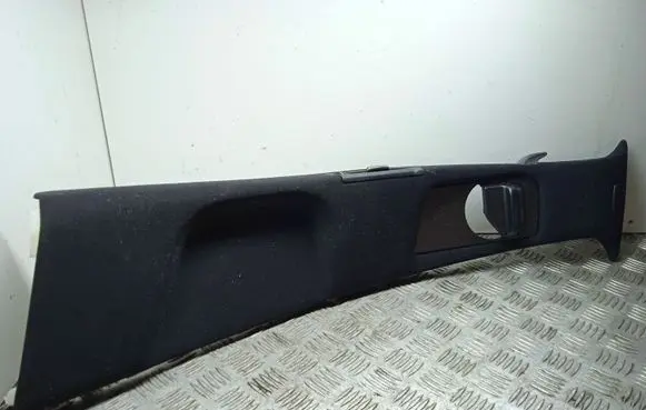 Mercedes-Benz S W221 (B) pillar trim (top) A2216921122