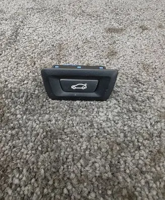BMW 4 G22 G23 G24 G26 Tailgate/boot open switch button 9275119