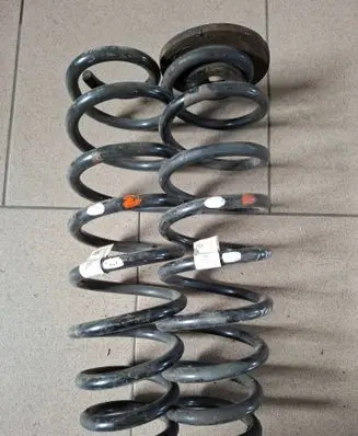 Hyundai i30 Rear coil spring 55350G4DA0