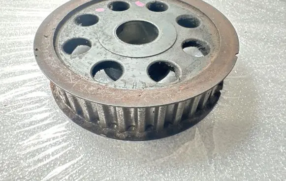 Audi Q7 4L Camshaft pulley/ VANOS 059109105