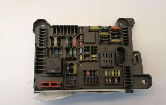 BMW X5 E70 Fuse module 518954020A