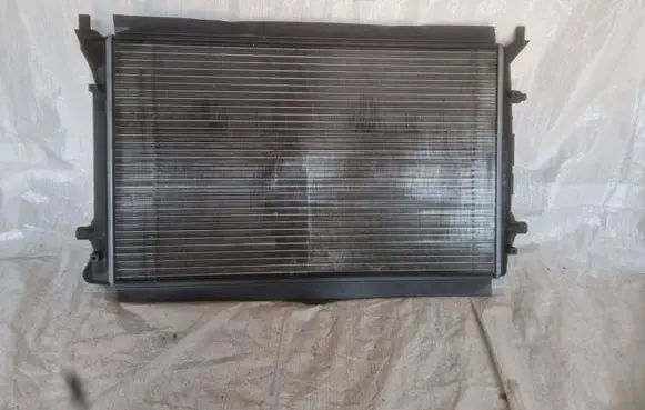Volkswagen Caddy Coolant radiator 1K0121251DF