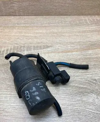 BMW 5 E60 E61 Turbo solenoid valve 1742712 1318212