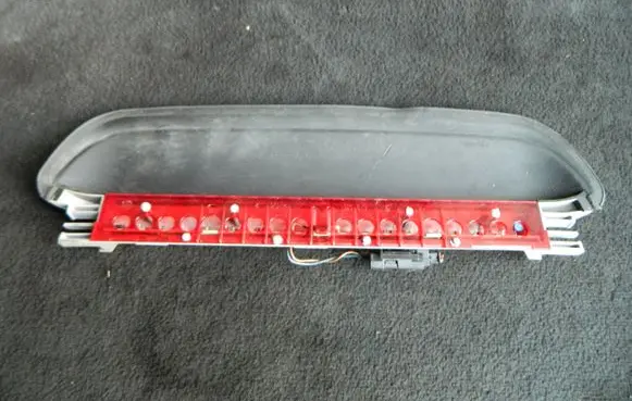BMW 3 E90 E91 Third/center stoplight 6946614