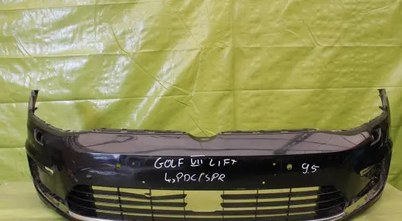 Volkswagen Golf VII Front bumper