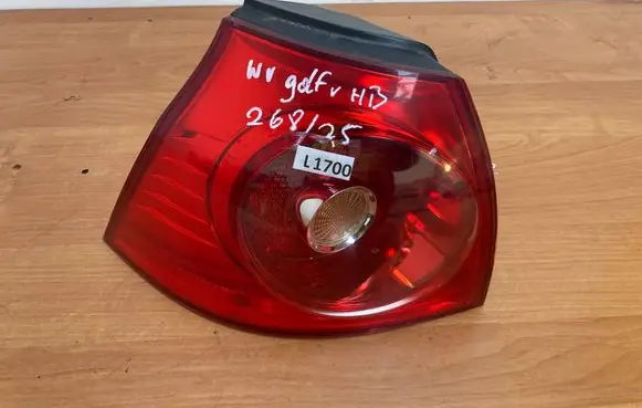 Volkswagen Golf V Rear/tail lights 1K6945095AA