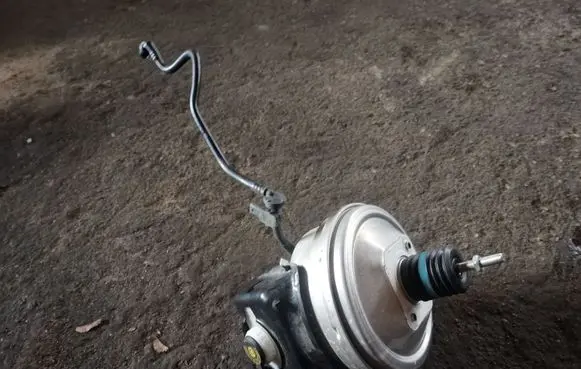 Audi A6 S6 C7 4G Brake booster 4G1612103K