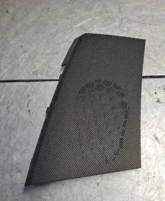 Side speaker trim/cover