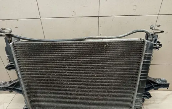 Volvo S60 Coolant radiator