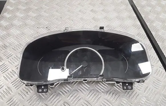 Speedometer (instrument cluster)