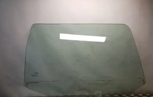 Dodge Nitro Rear door window glass 55369146AA