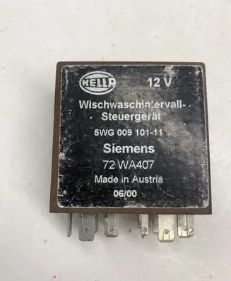 Volkswagen PASSAT B6 Other relay 72WA407 5WG009101