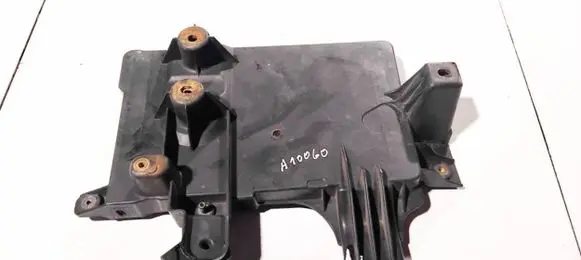 Battery bracket