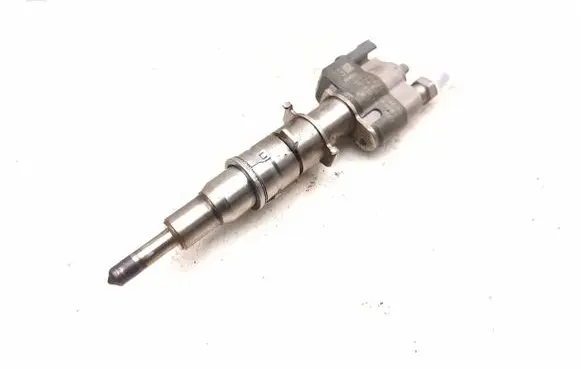 BMW 3 E90 E91 Fuel injector 7589048 758904809