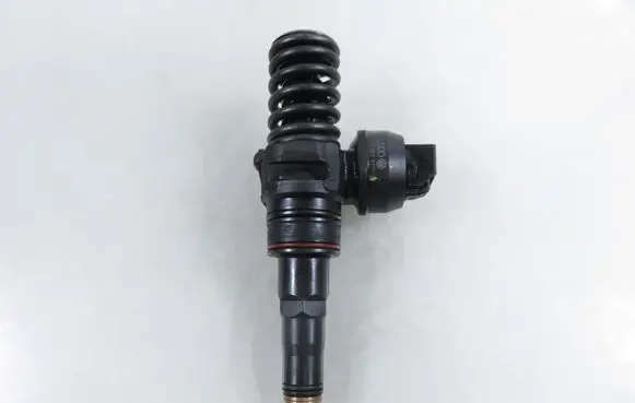 Audi A4 S4 B6 8E 8H Fuel injector 0414720214 038130073AR