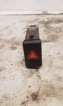 Audi A4 S4 B5 8D Hazard light switch 8L0971971