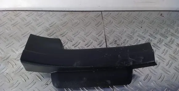 Lexus CT 200H Rear sill trim cover 6793076020