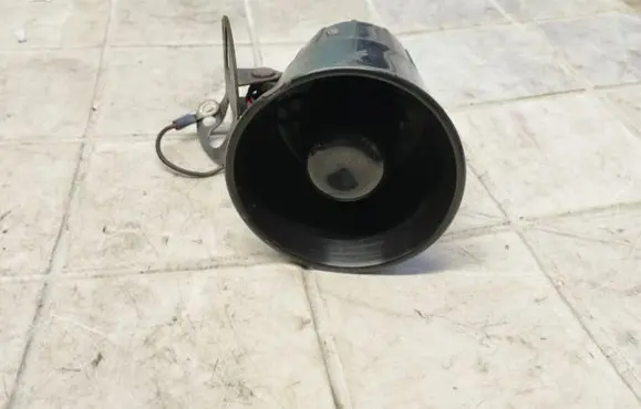 Mazda 3 I Horn signal