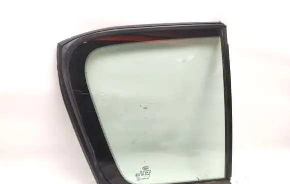KIA Sportage Rear vent window glass 43R00048 E00025520C DOT24M189AS2