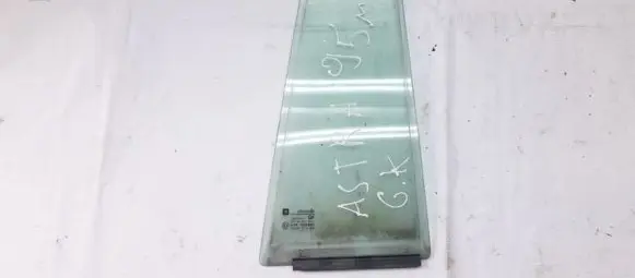 Opel Astra F Rear vent window glass 