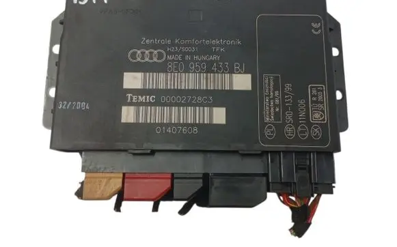 Audi A4 S4 B7 8E 8H Comfort/convenience module 8E0959433BJ