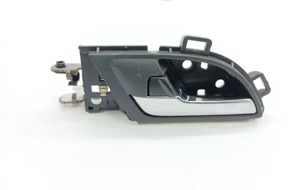 Honda CR-V Front door interior handle 122510