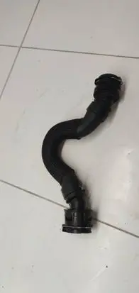 Peugeot 208 II Engine coolant pipe/hose